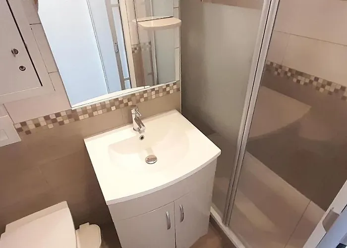 Village Naturiste Vegas דירה *